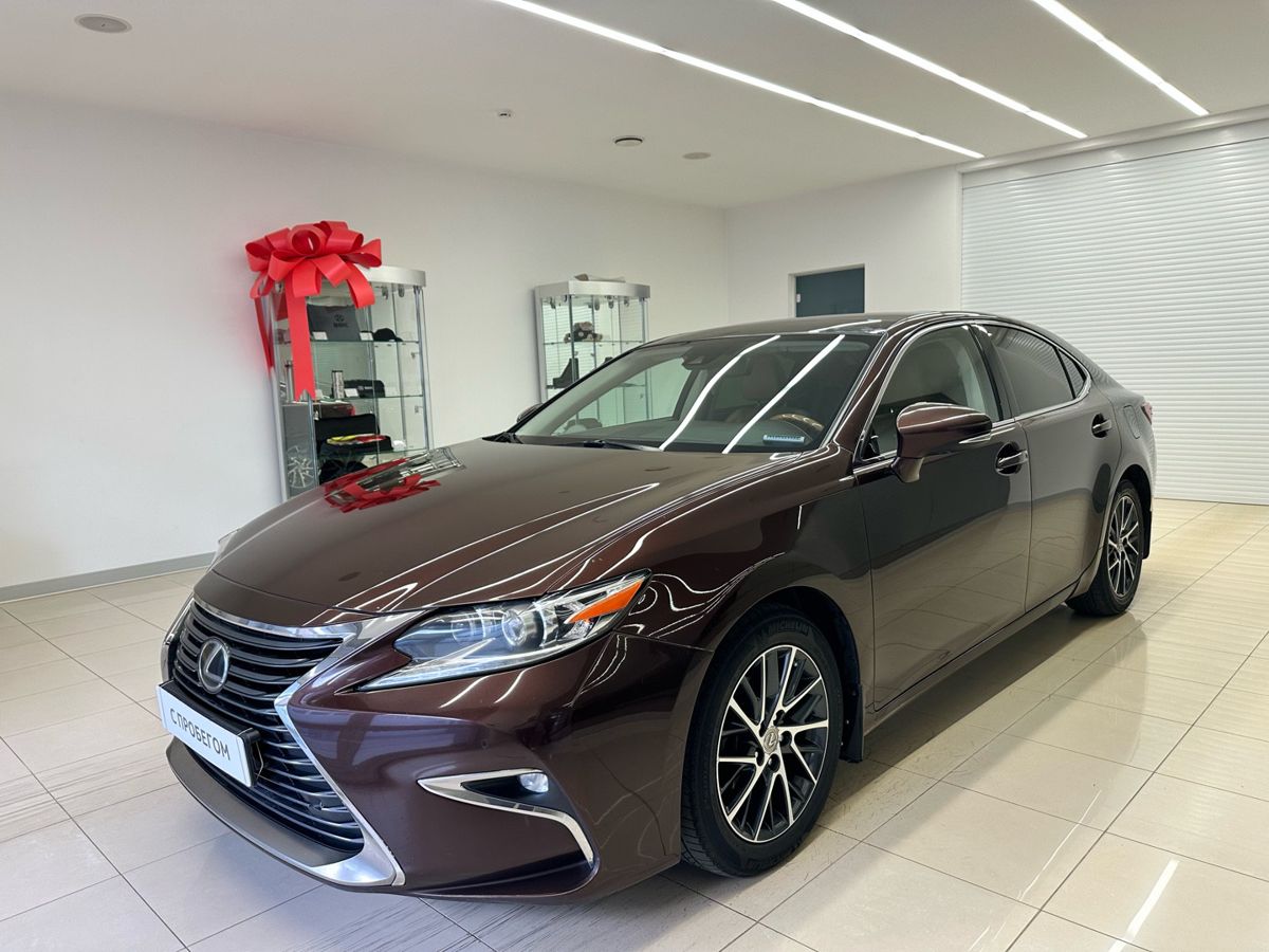 Lexus ES